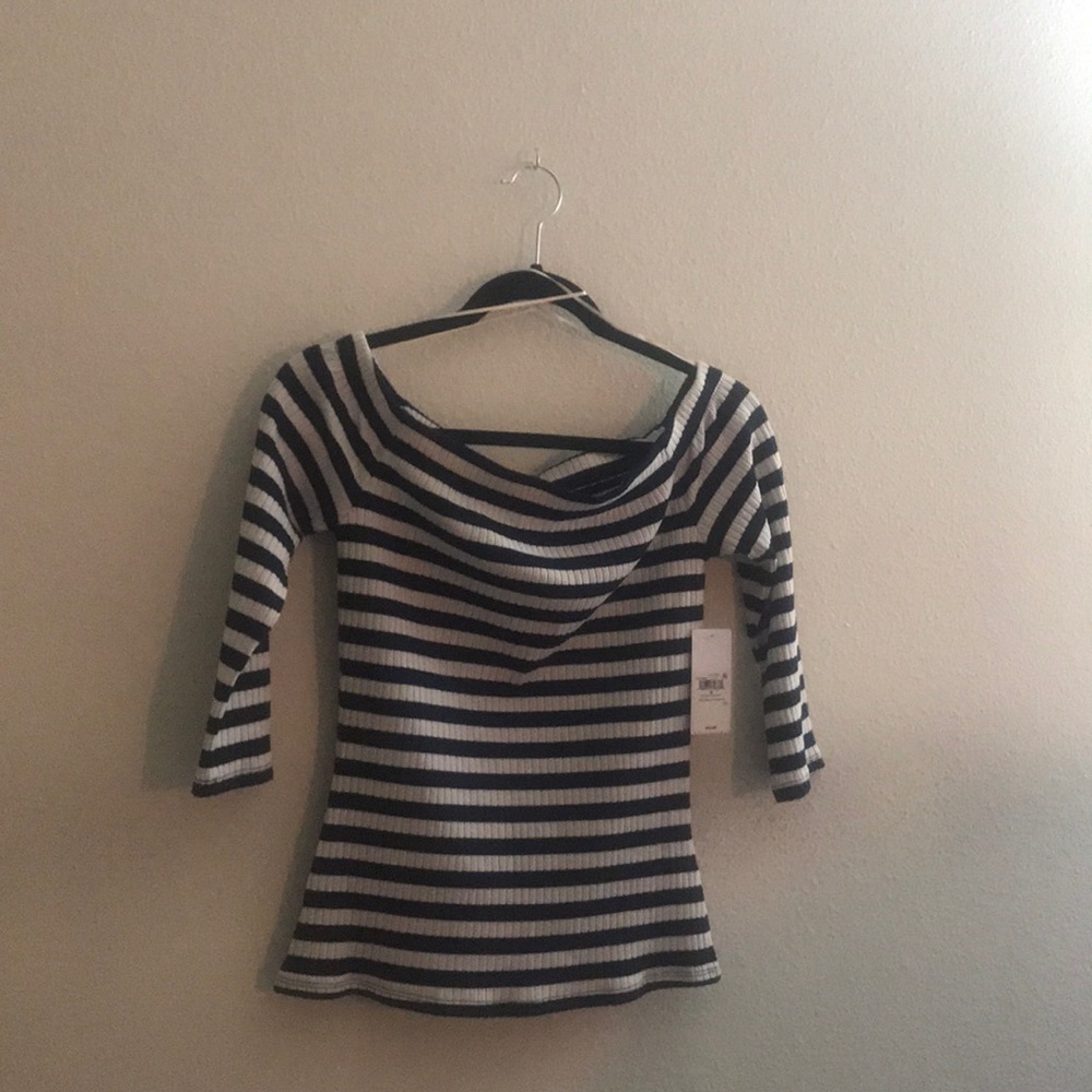 Guess Off the Shoulders Top.